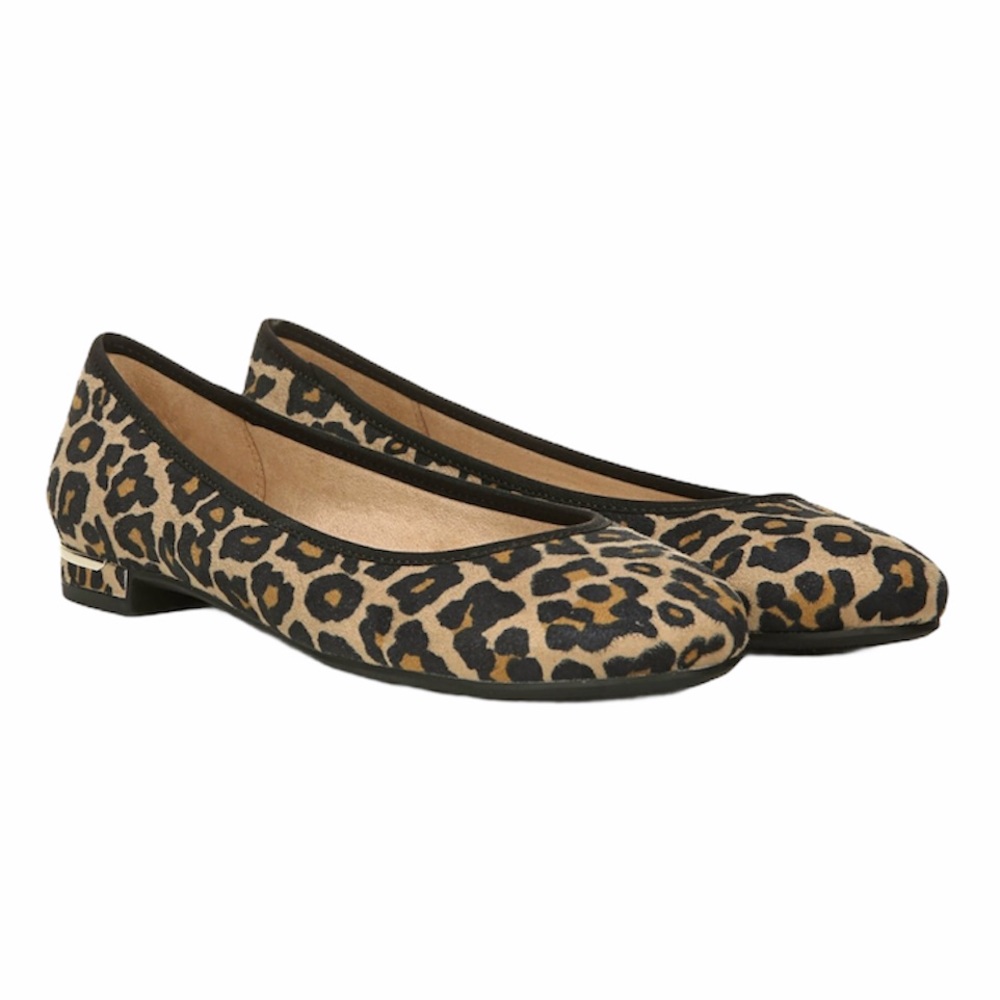 Lifestride Vivienne Leopard Flats Brown Tan Sizes 8.5 - Picture 2 of 9